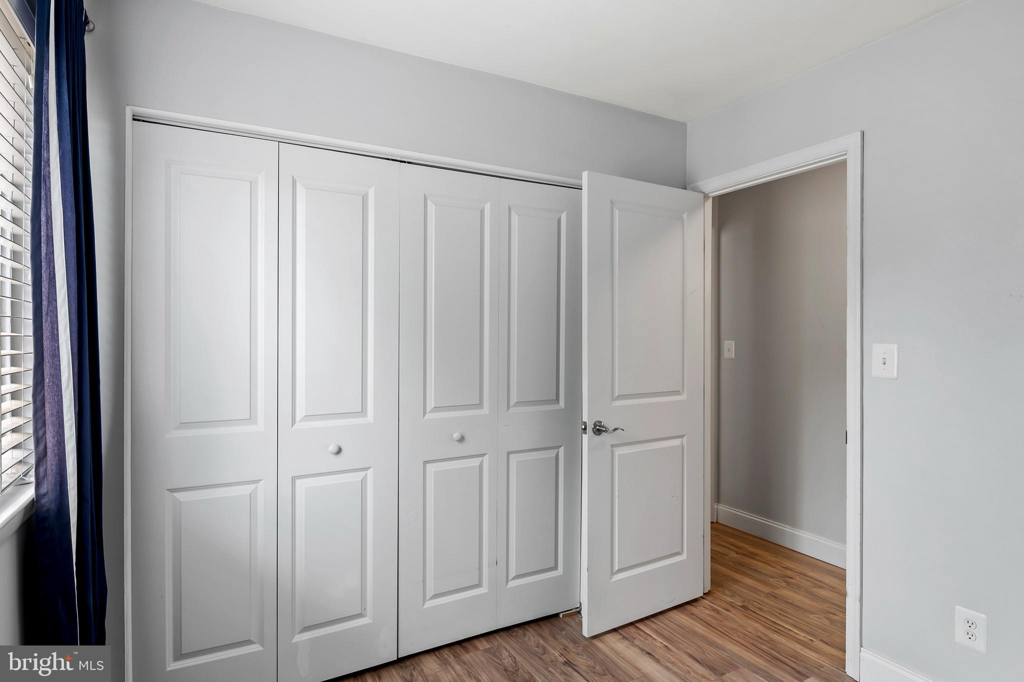 QUEENS PARK - Residential