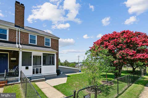 Townhouse For Sale - 7156 Eastbrook Avenue<br/> BALTIMORE, MD 21224