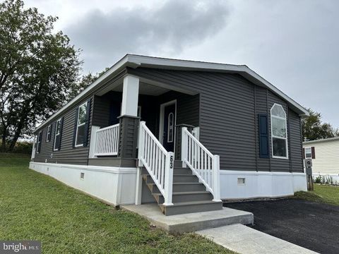 Homes For Sale - 2002 Main Street #63<br/> EPHRATA, PA 17522