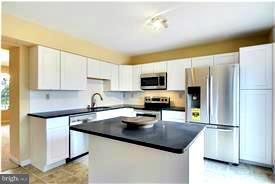 GREENBRIER HILLS - Farm