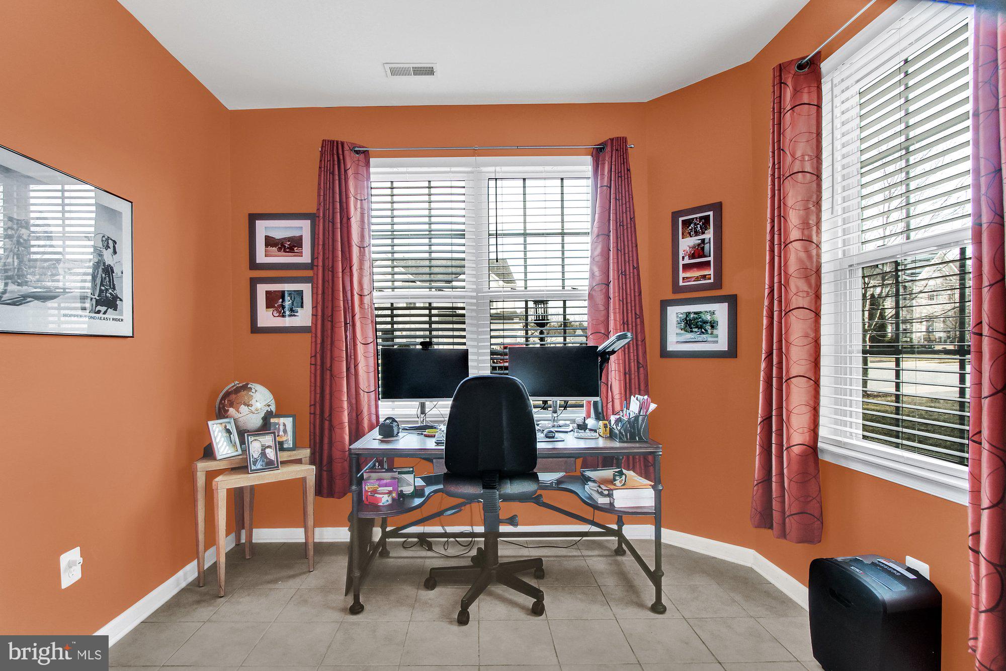 BROWNSTONE MANOR - Residential