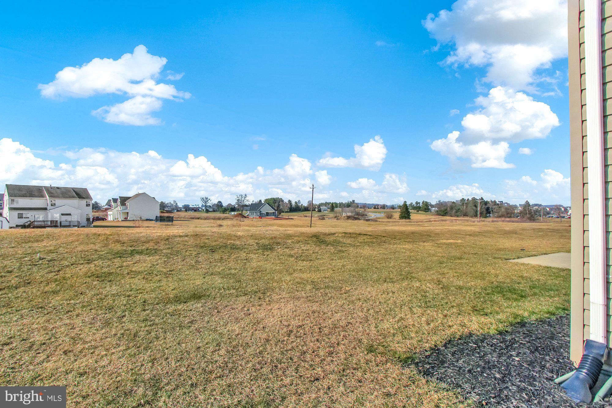 BROWNSTONE MANOR - Residential