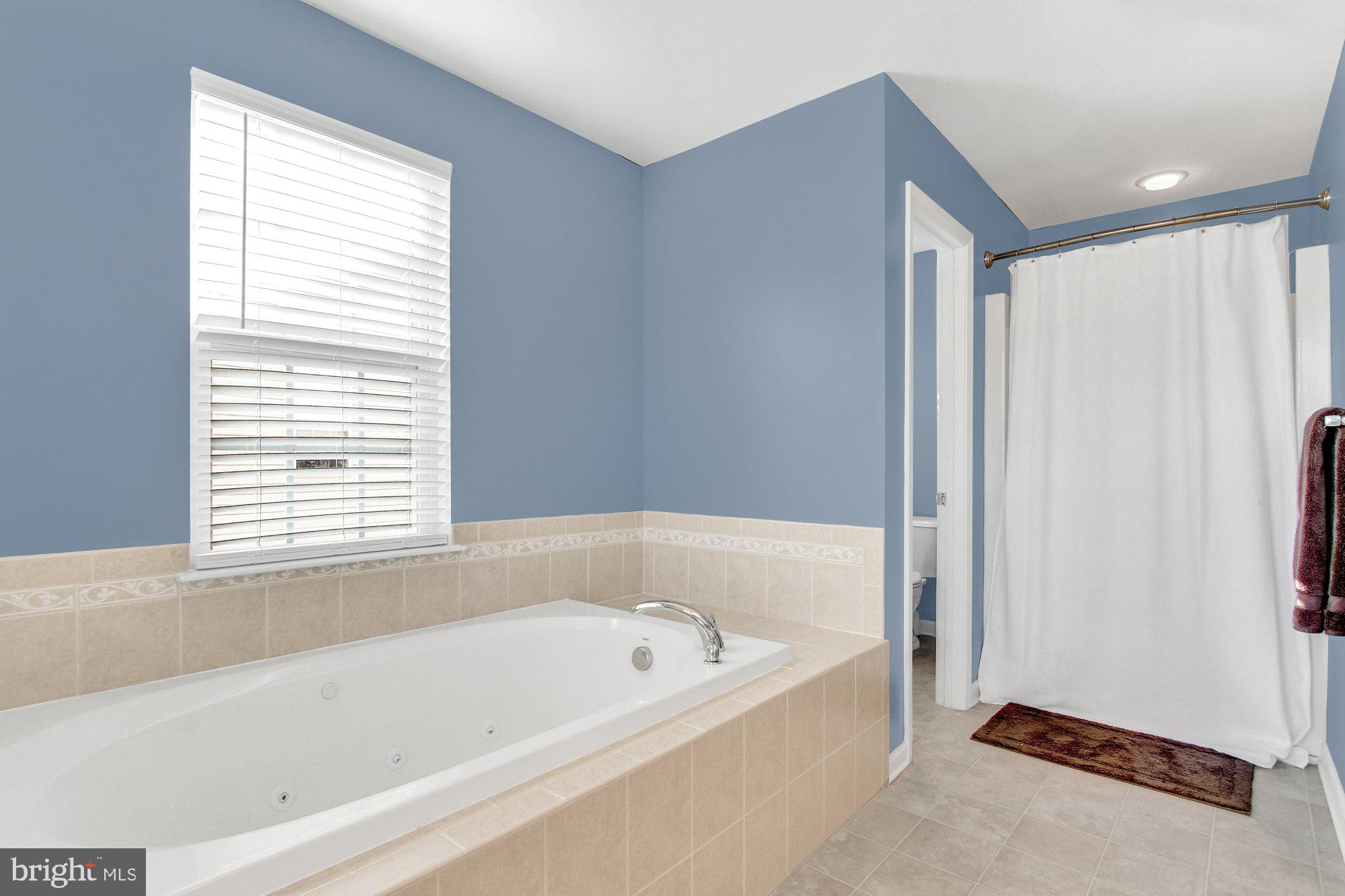 BROWNSTONE MANOR - Residential