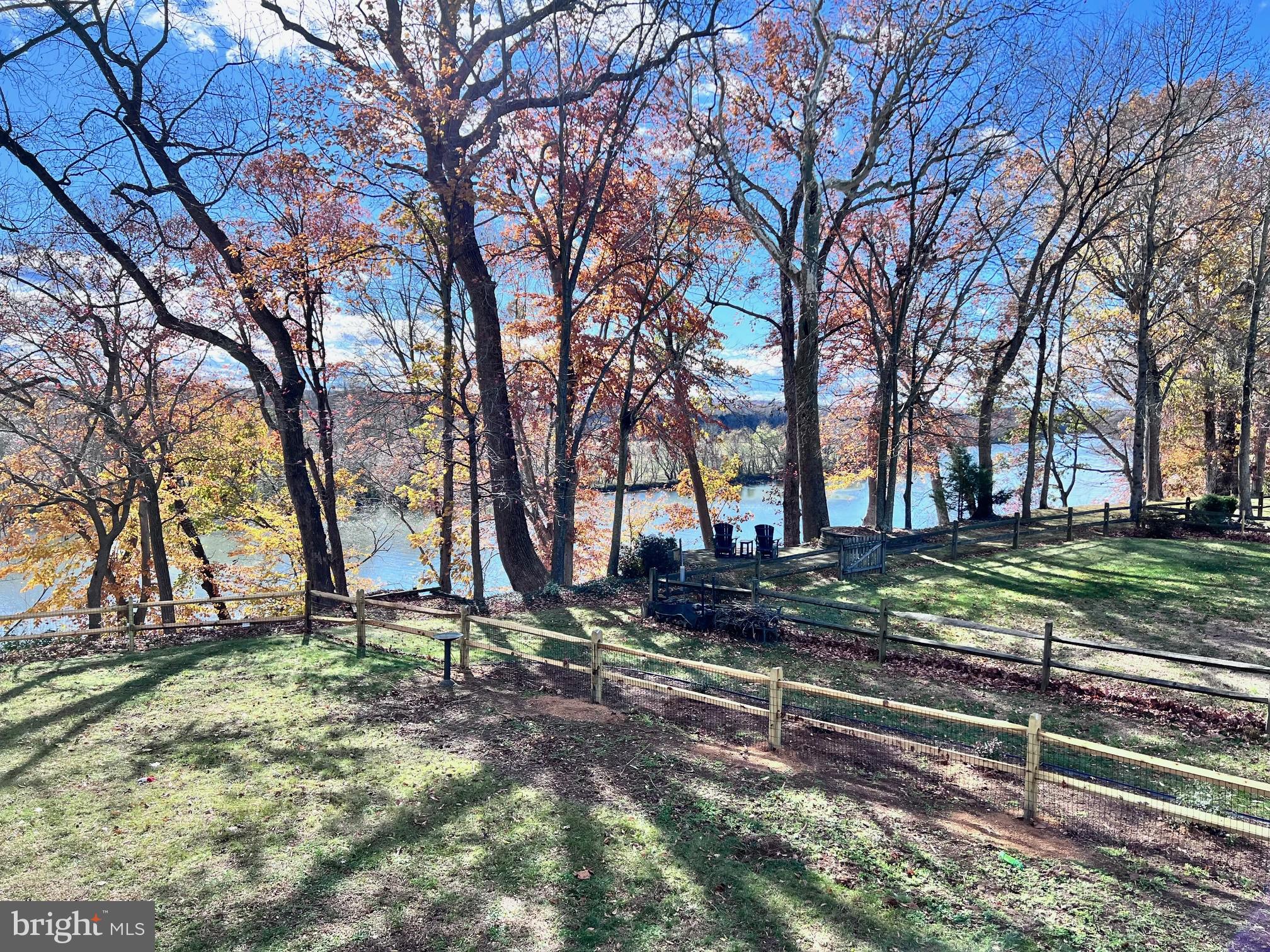 RIVER BEND - Residential