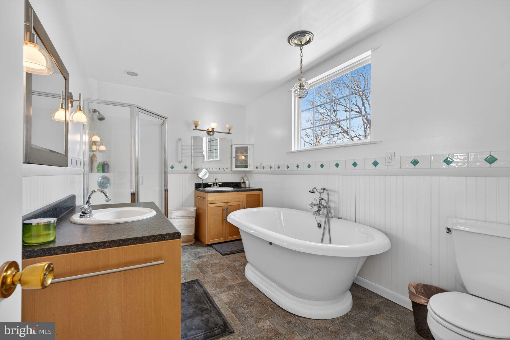 RIVER BEND - Residential