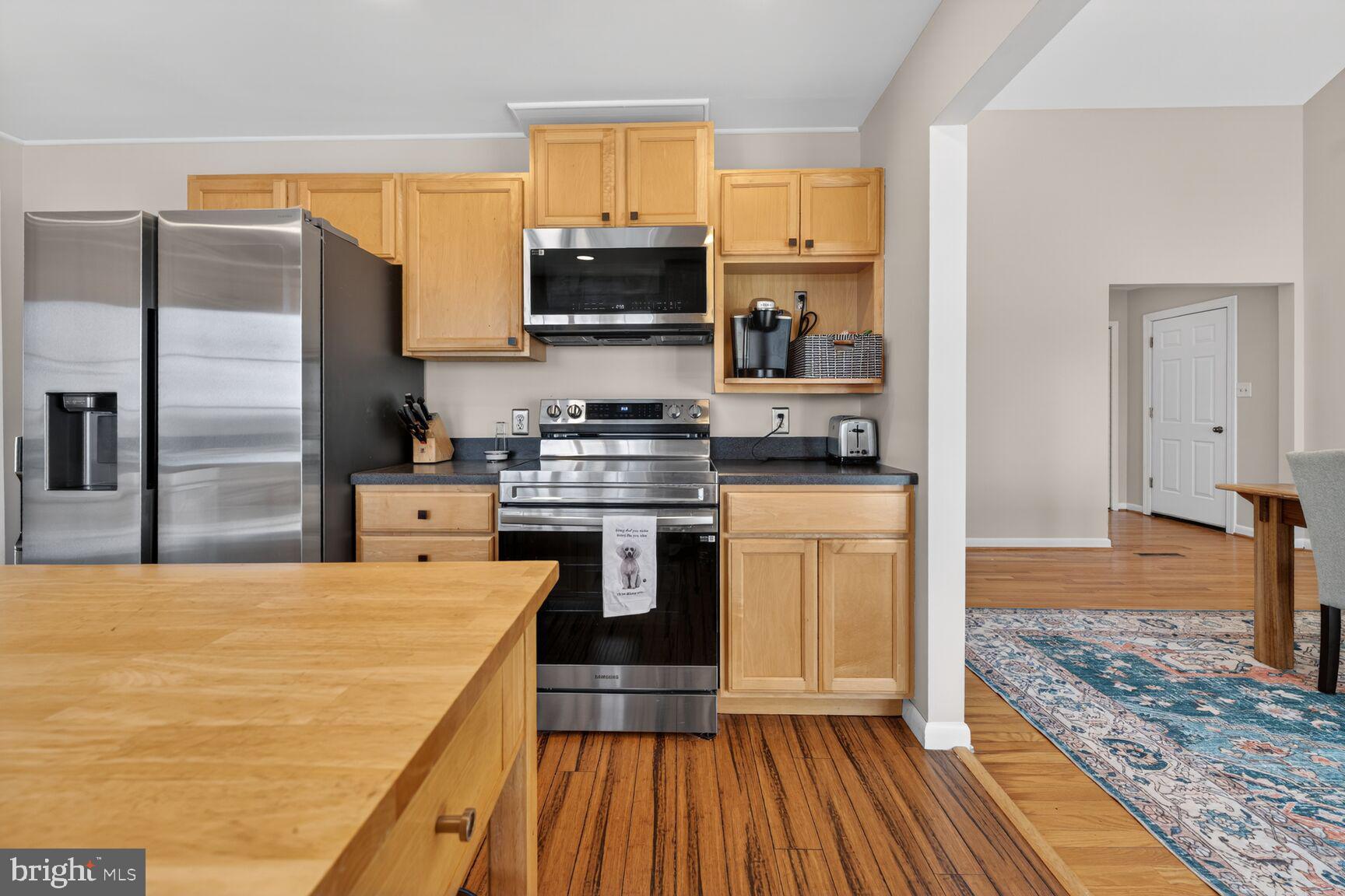 RIVER BEND - Residential