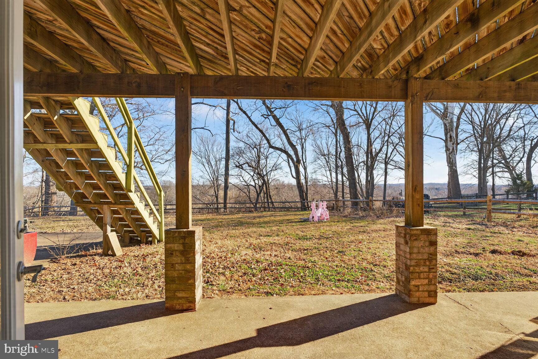 RIVER BEND - Residential