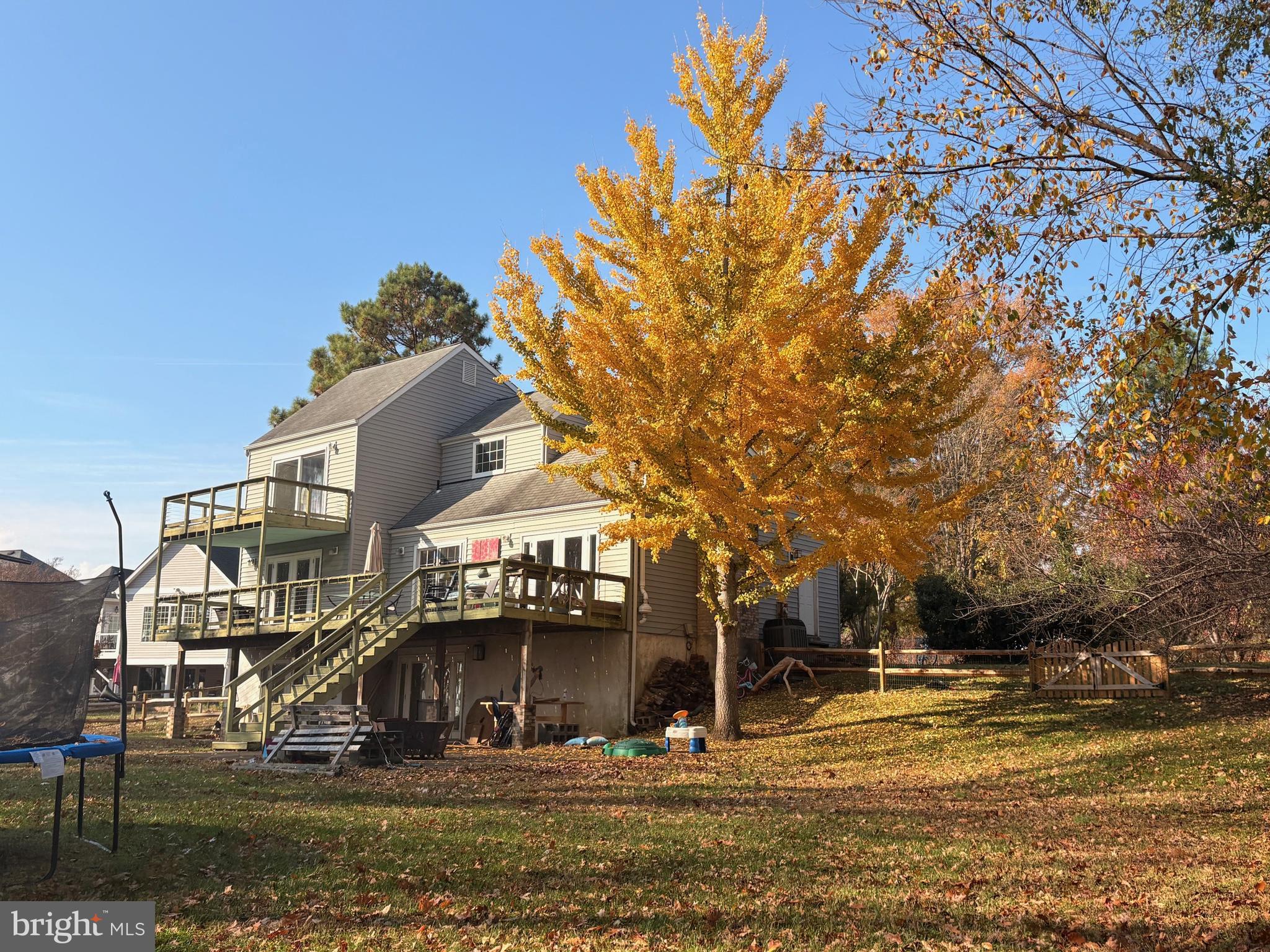 RIVER BEND - Residential
