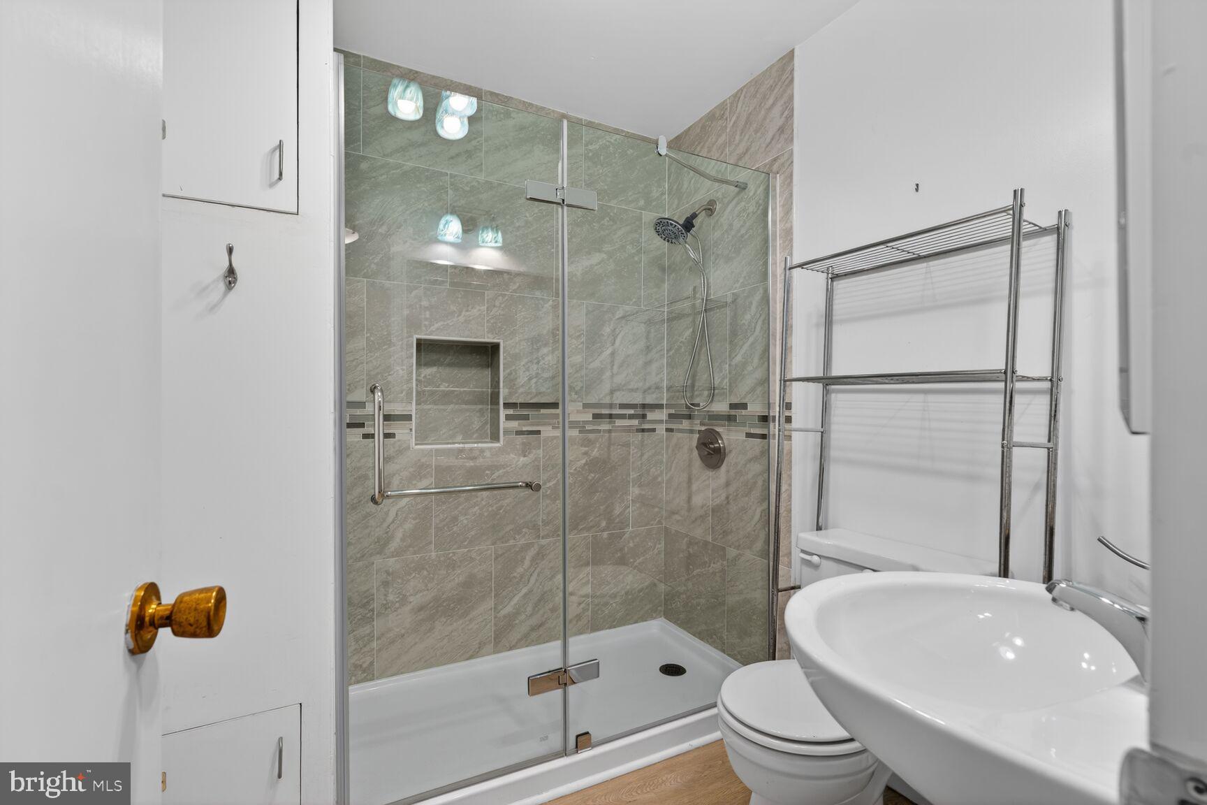 RIVER BEND - Residential