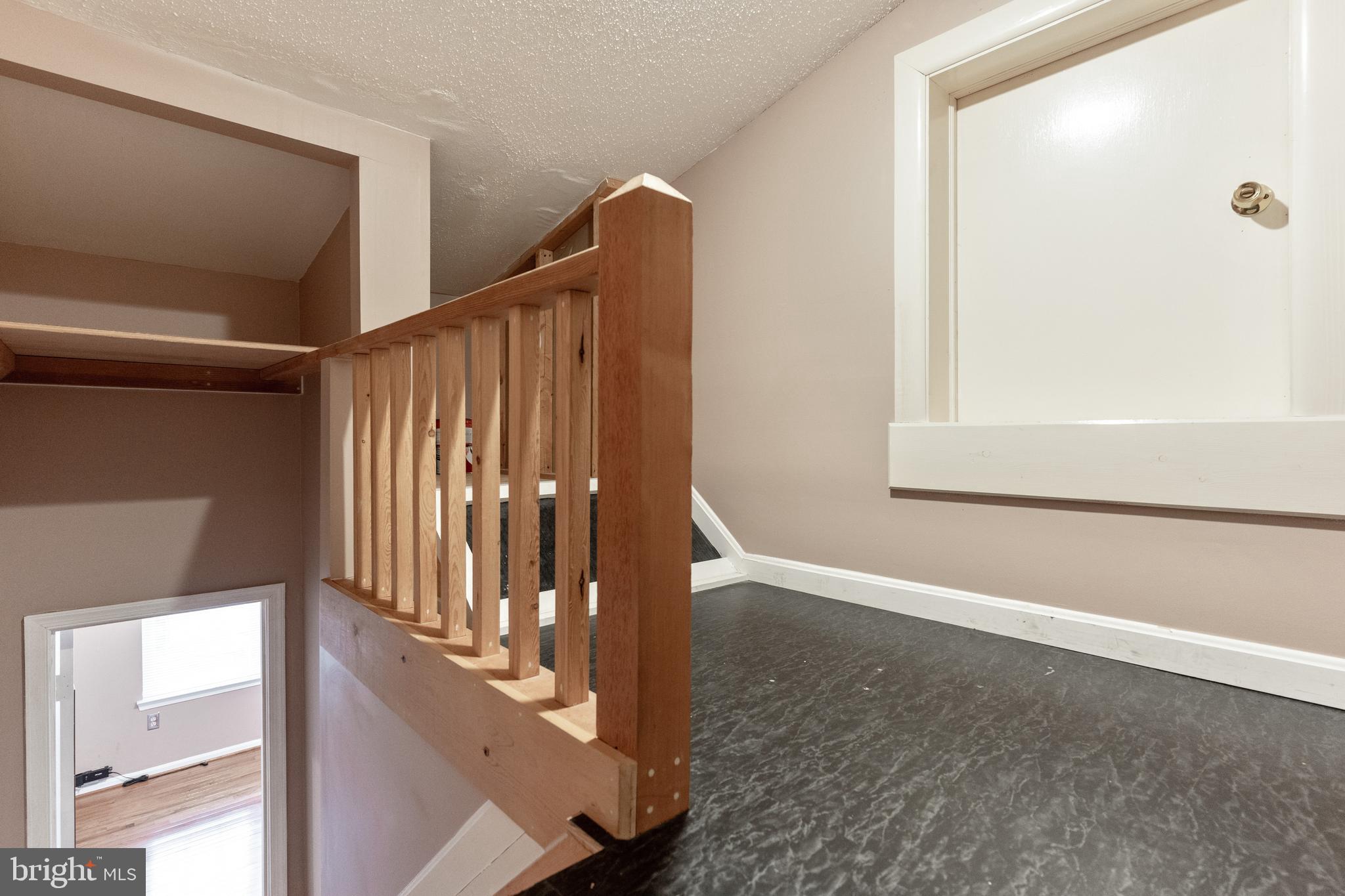 AVONSHIRE - Residential Lease