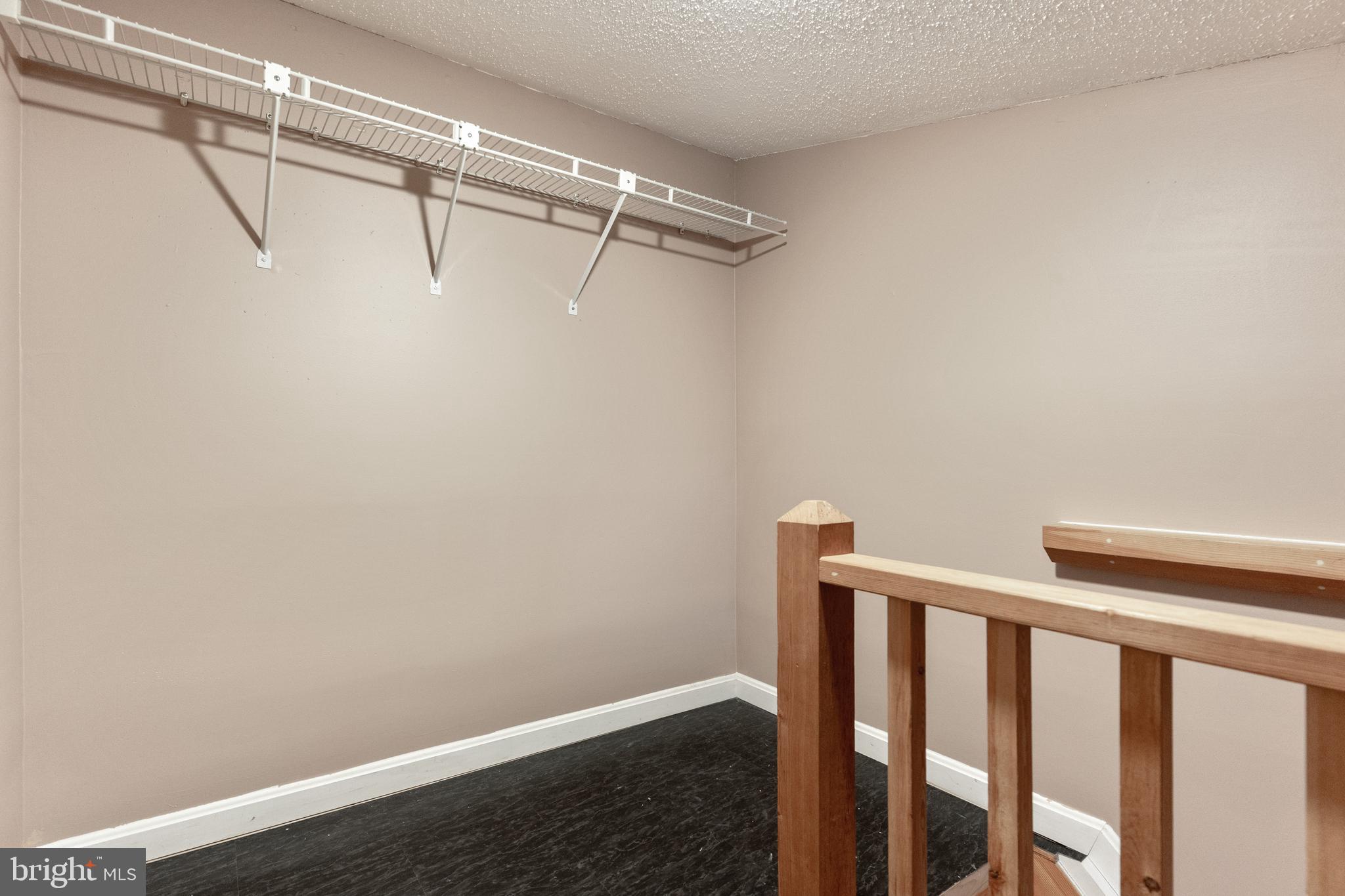 AVONSHIRE - Residential Lease