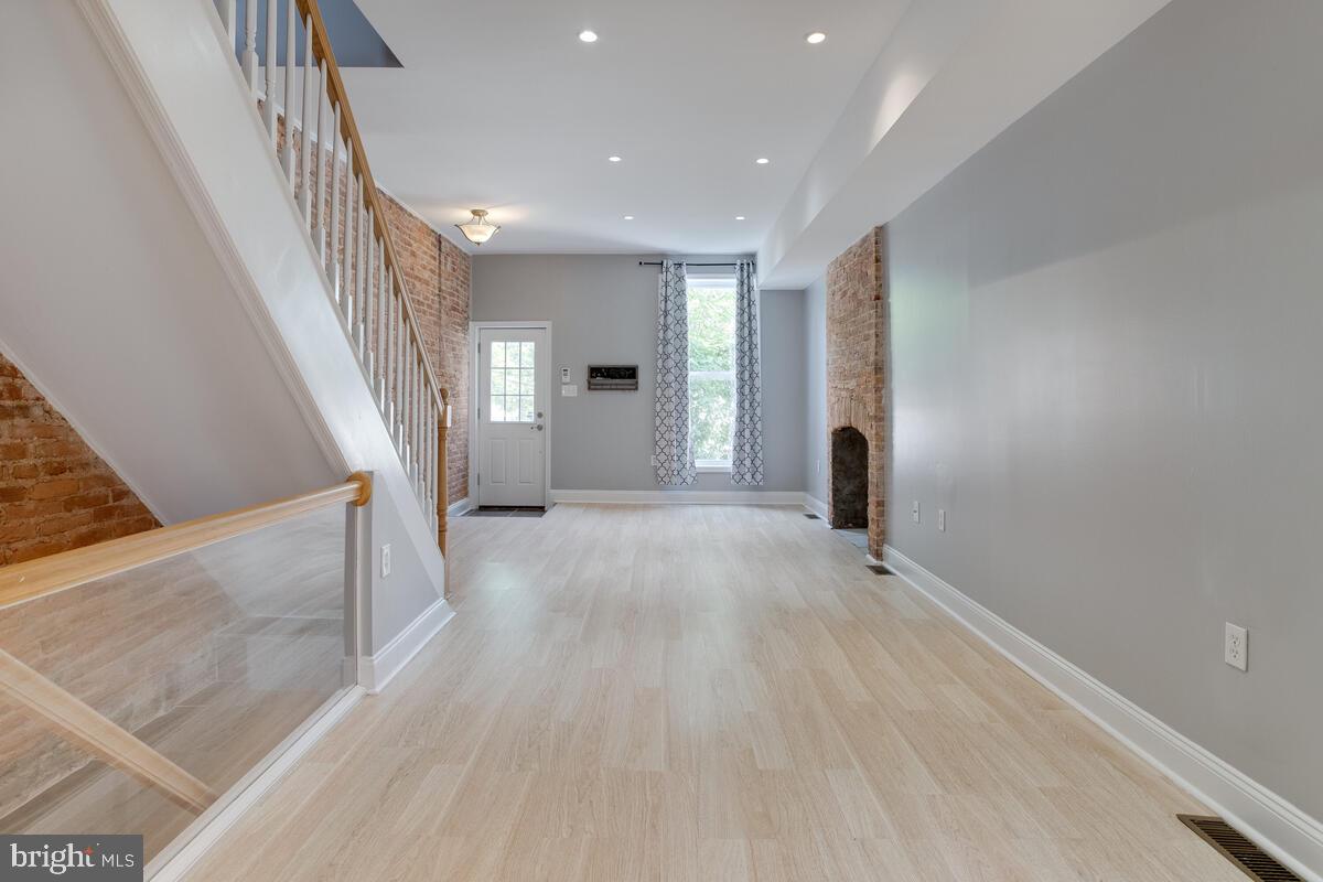 PATTERSON PARK - Residential