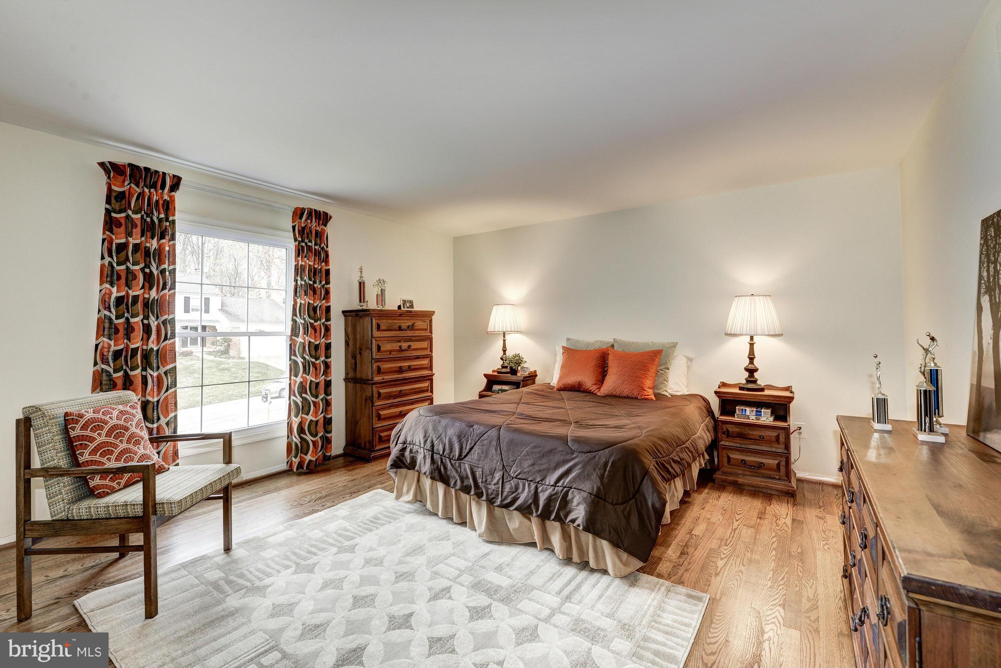 FOX HILLS - Residential