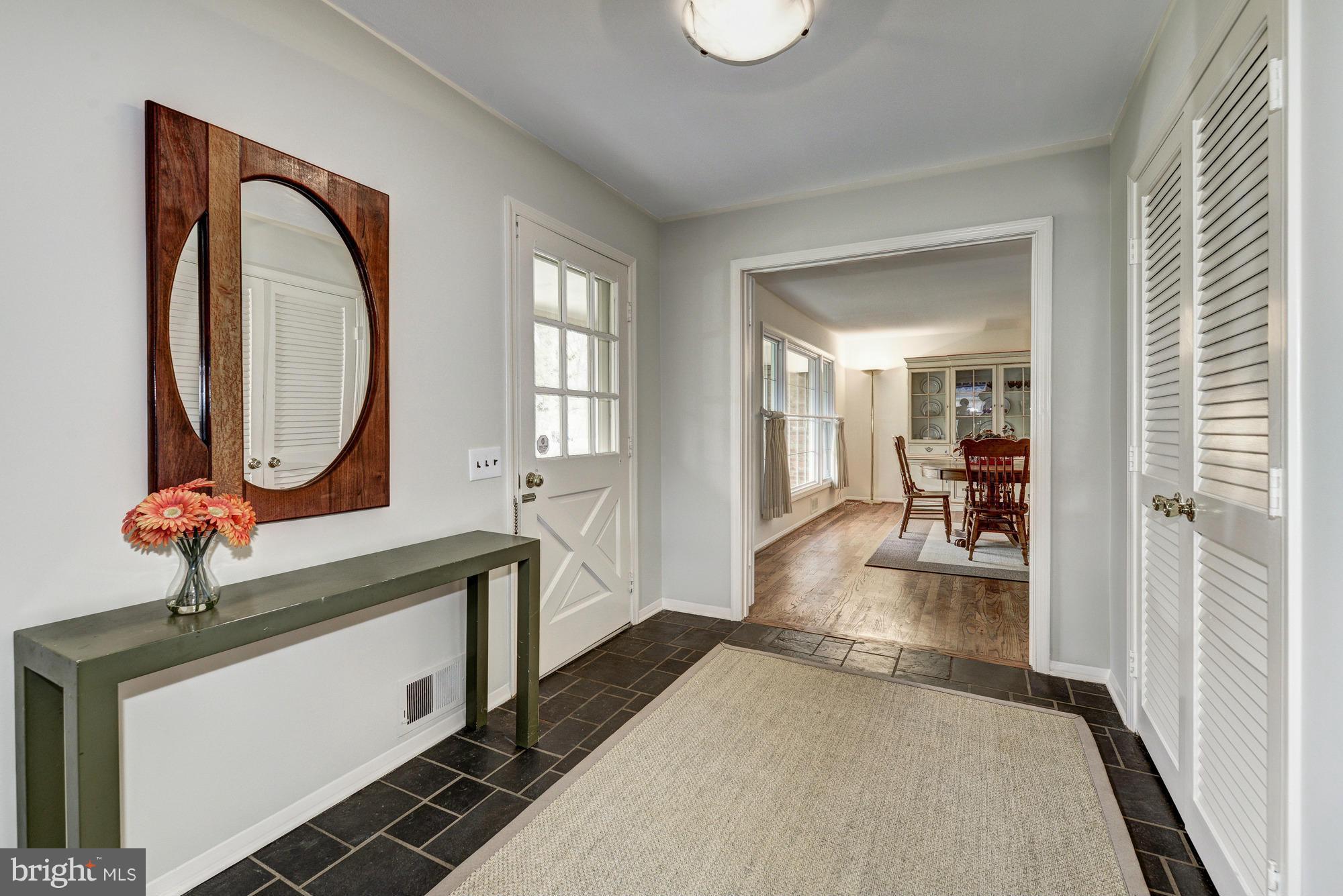 FOX HILLS - Residential