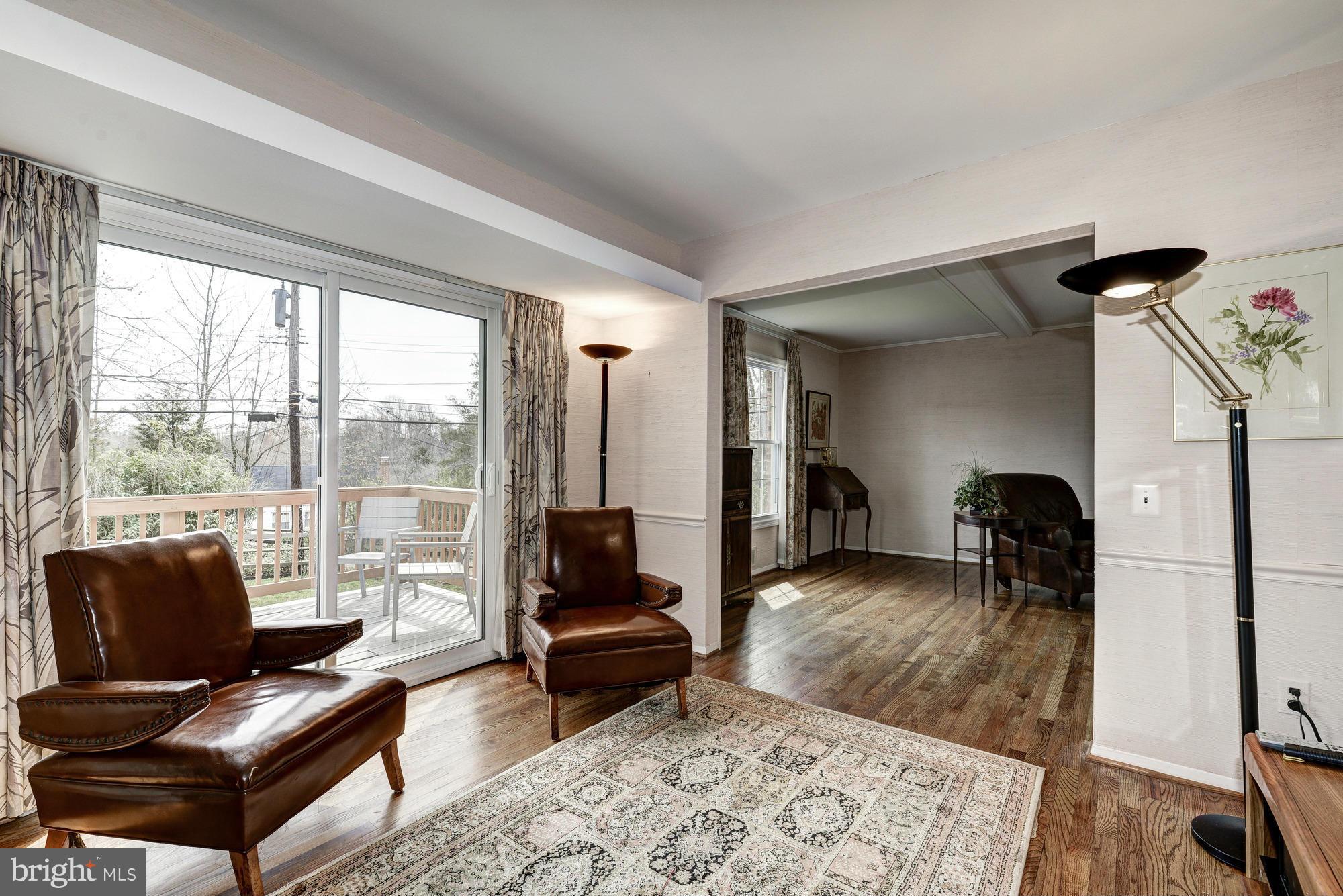 FOX HILLS - Residential