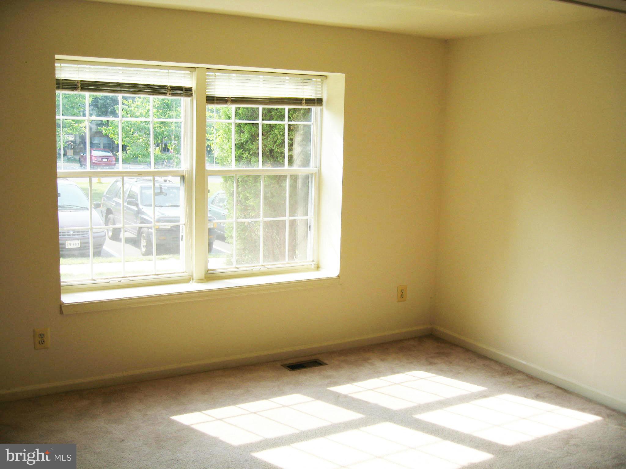 OLD BRIDGE ESTATES - Residential Lease