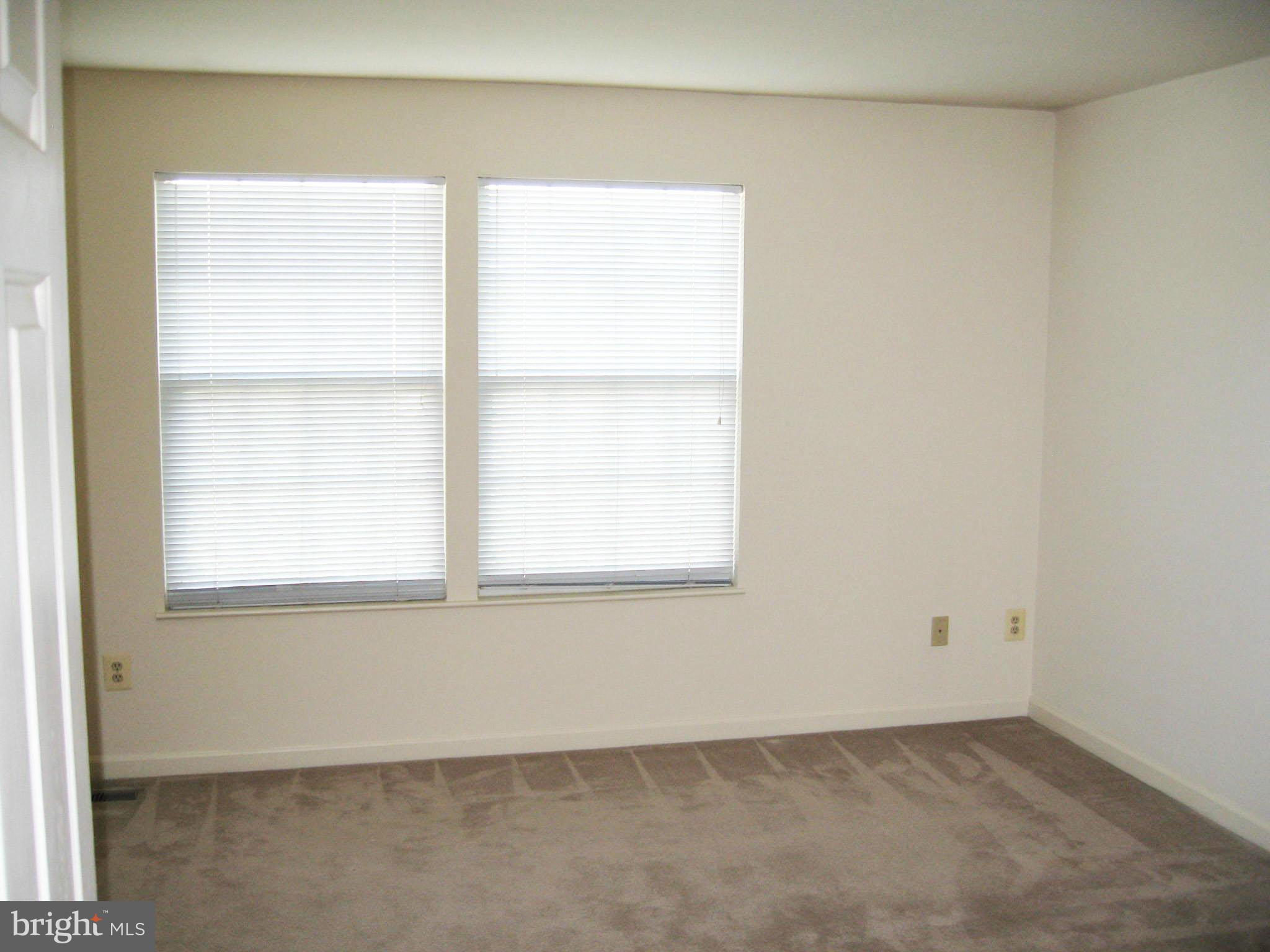 OLD BRIDGE ESTATES - Residential Lease