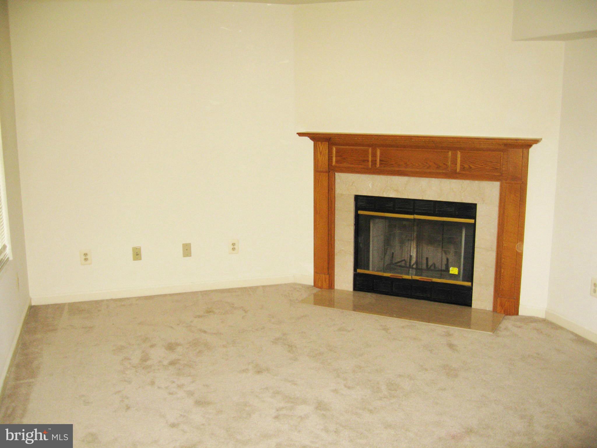 OLD BRIDGE ESTATES - Residential Lease