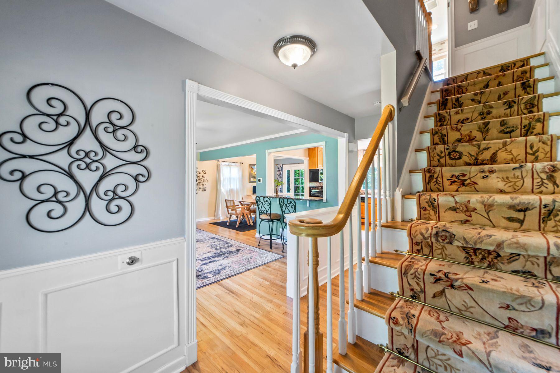 453 DUTCH NECK ROAD