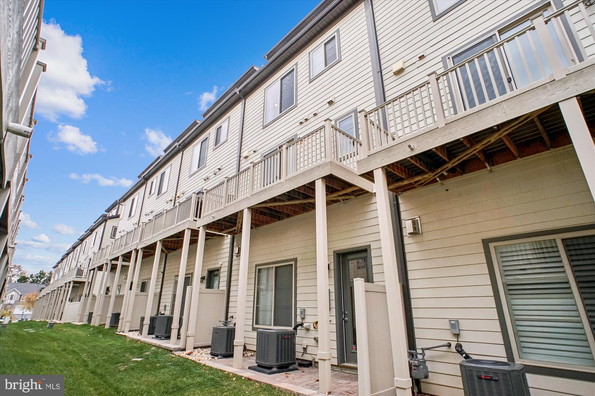 PENN DAW VILLAGE - Residential Lease