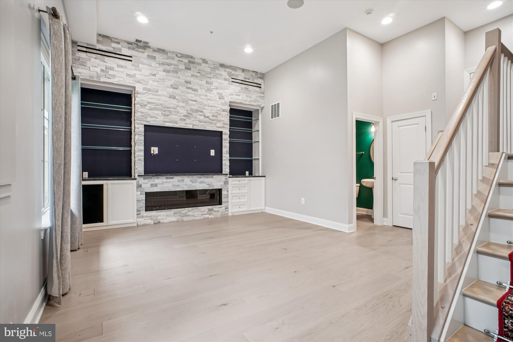 PENN DAW VILLAGE - Residential Lease