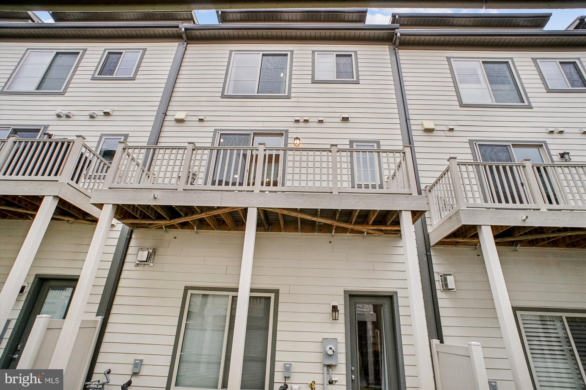 PENN DAW VILLAGE - Residential Lease