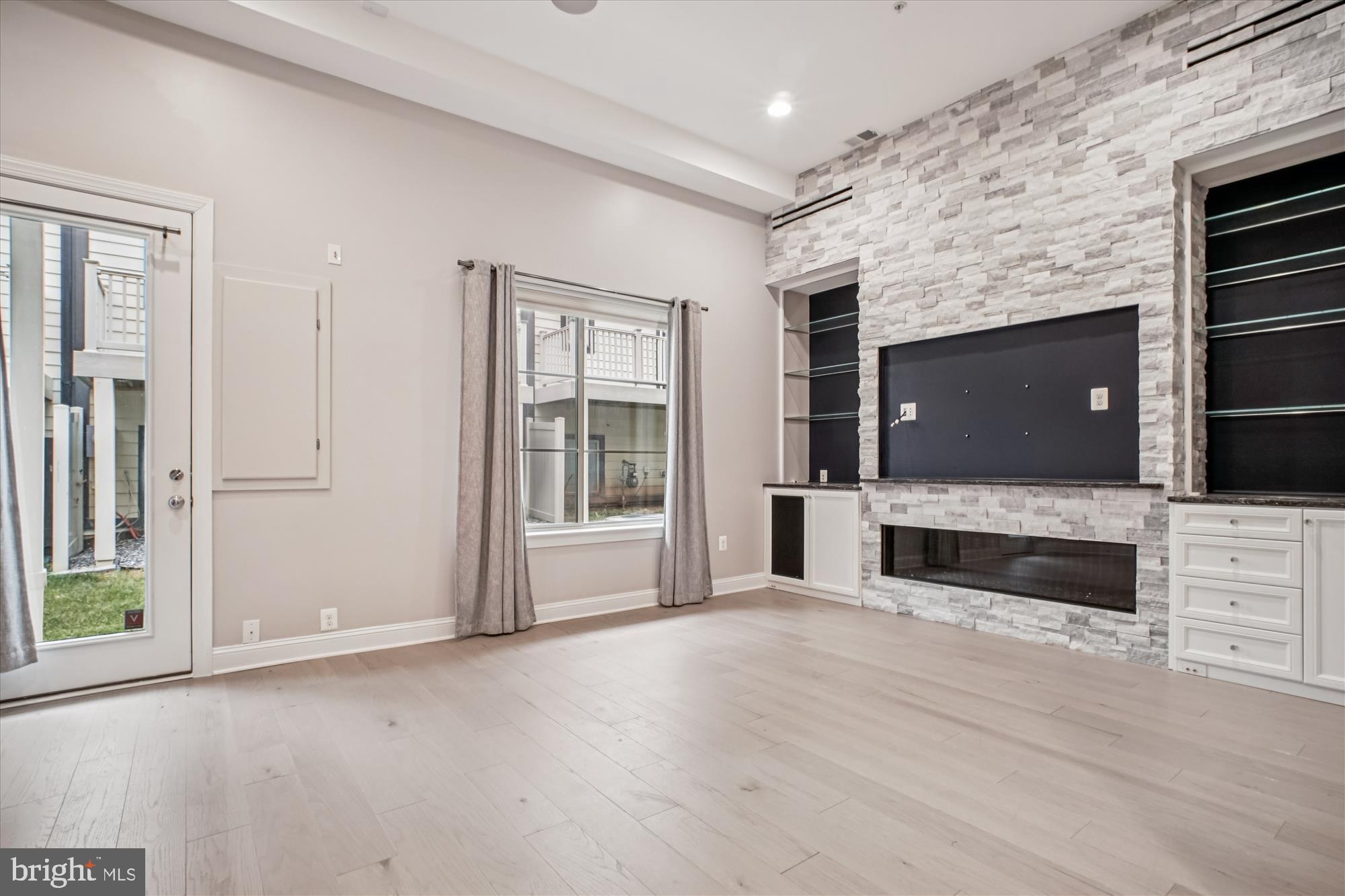 PENN DAW VILLAGE - Residential Lease