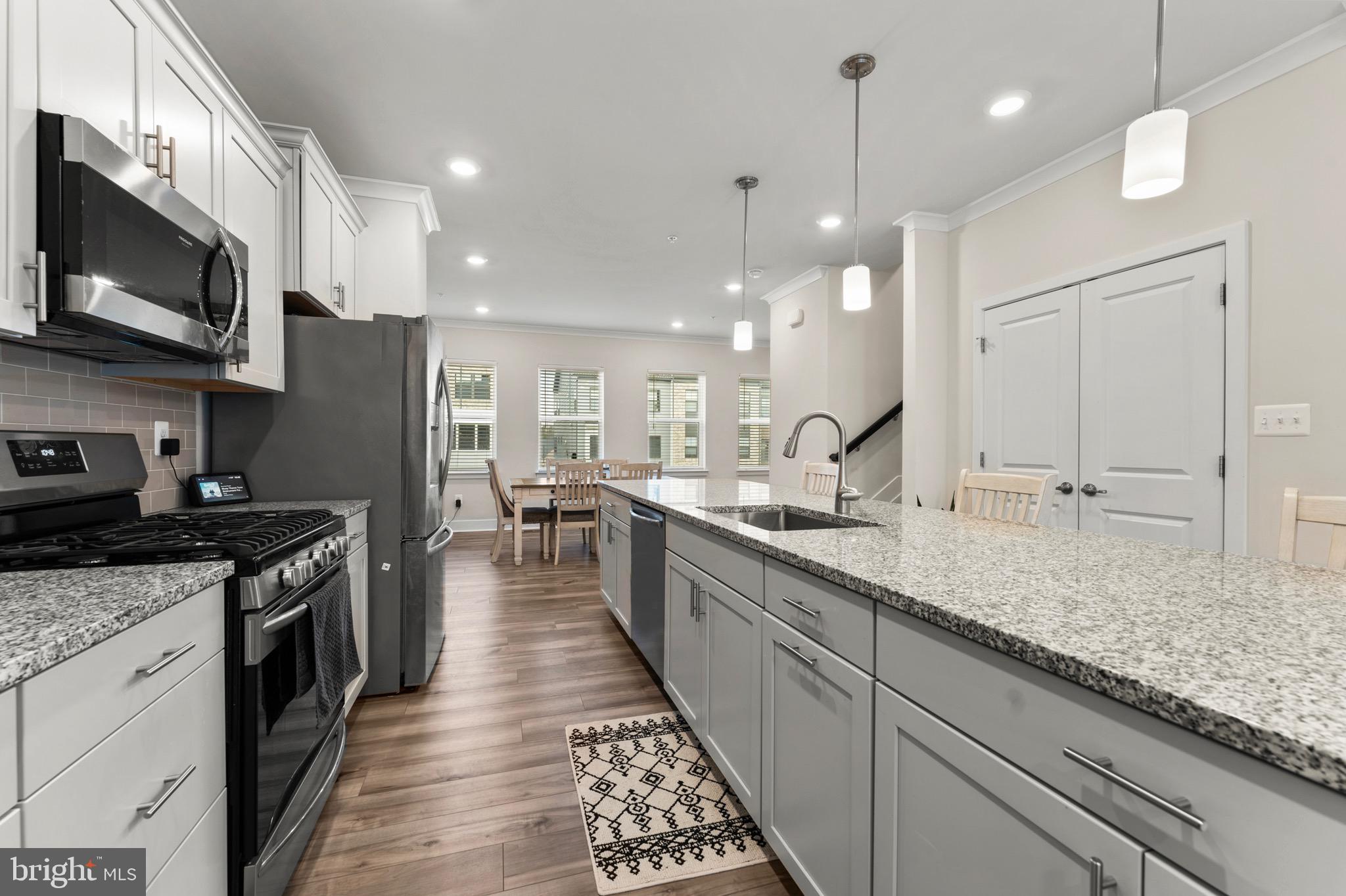 TANYARD SHORES - Residential