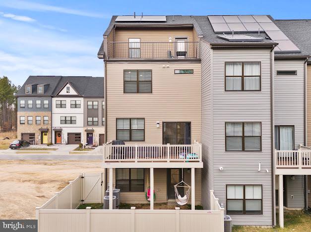 TANYARD SHORES - Residential