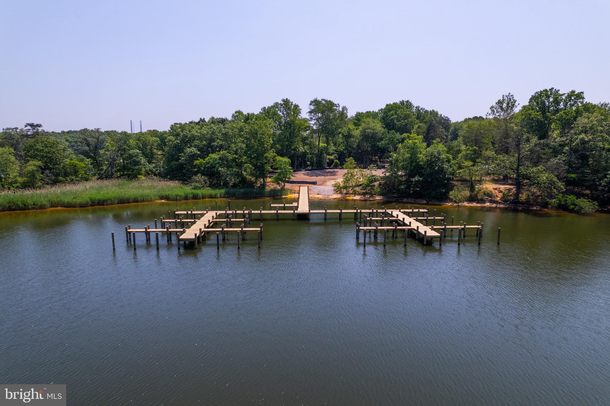 TANYARD SHORES - Residential