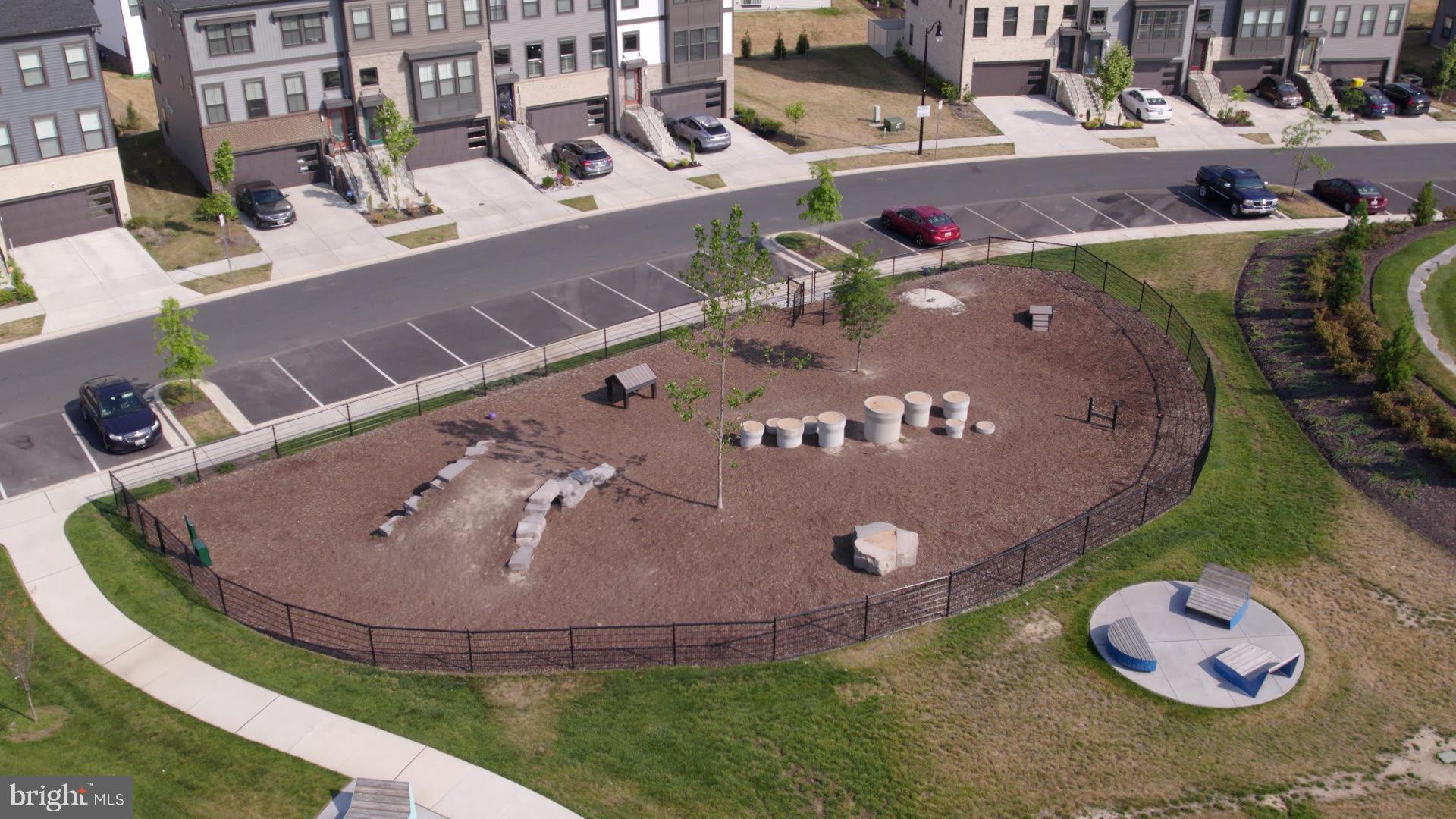 TANYARD SHORES - Residential