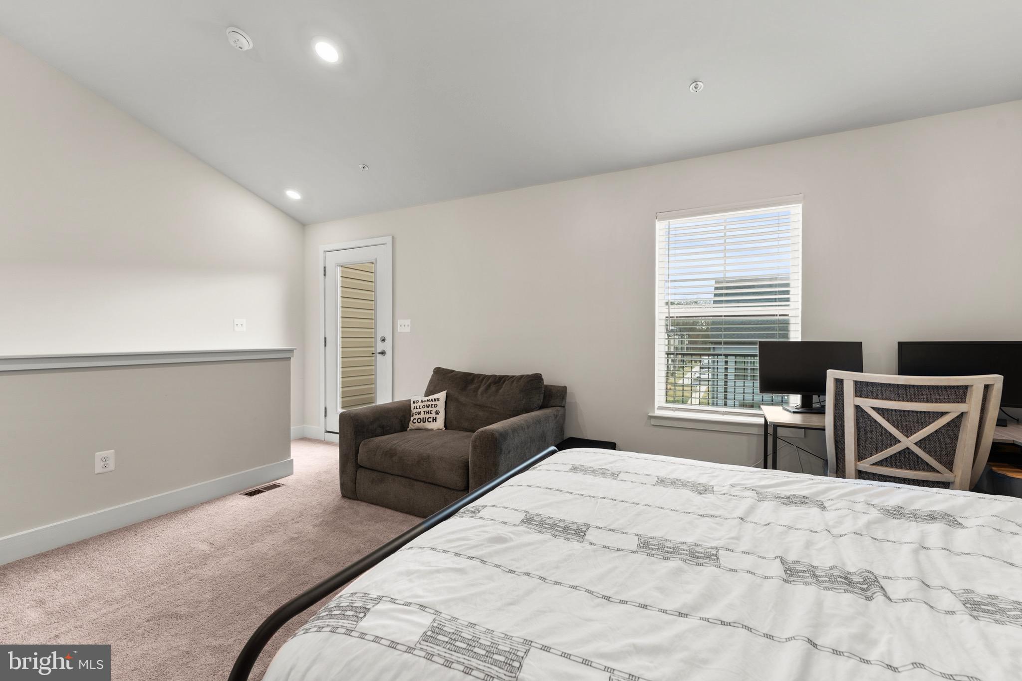 TANYARD SHORES - Residential