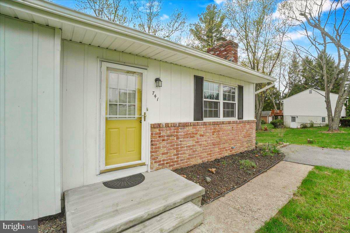 FAIR LEA HILLS - Residential