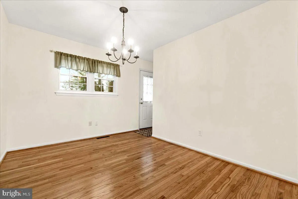 Westminster, Maryland 21157, United States, 3 Bedrooms Bedrooms, ,2 BathroomsBathrooms,Residential,Pending,99753