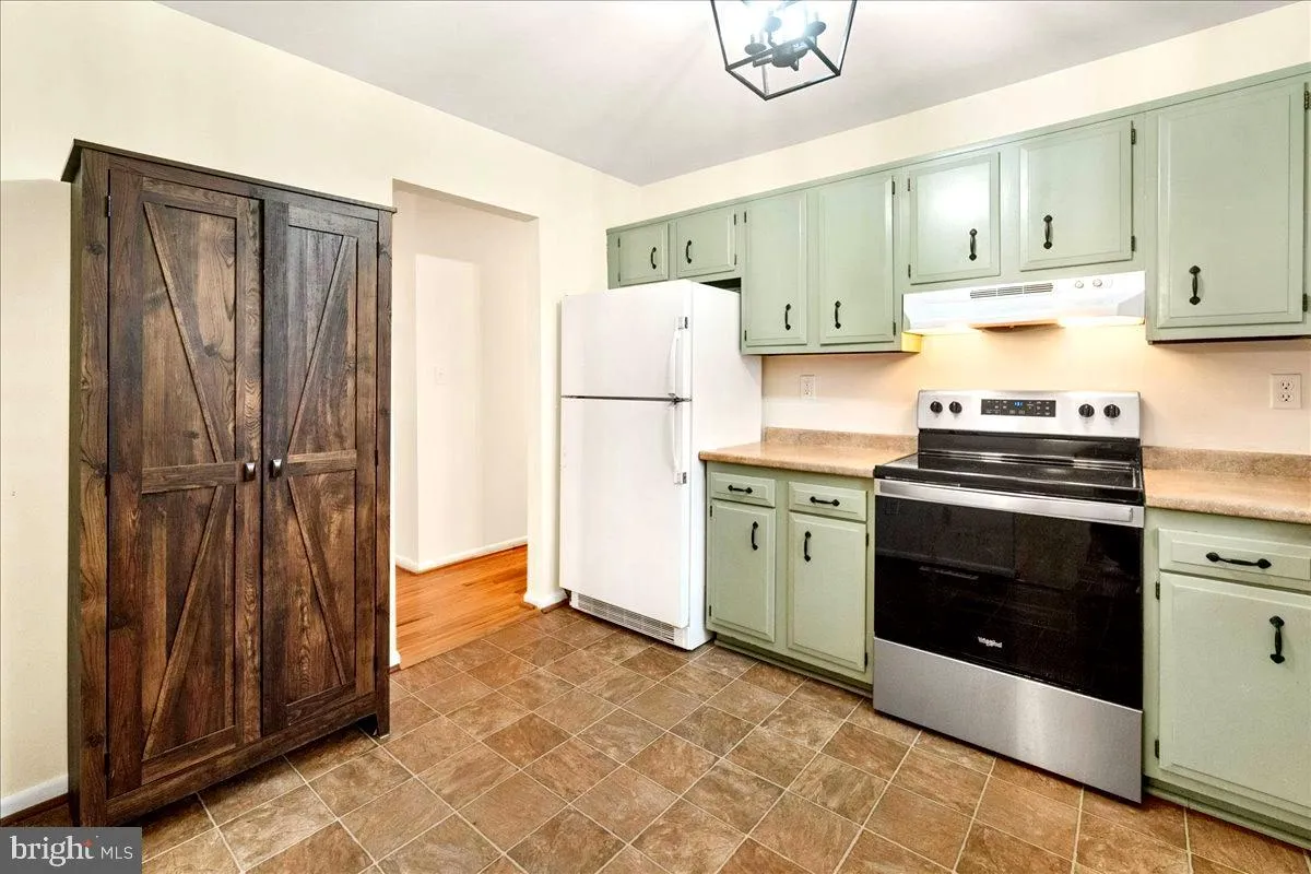 Westminster, Maryland 21157, United States, 3 Bedrooms Bedrooms, ,2 BathroomsBathrooms,Residential,Pending,99753