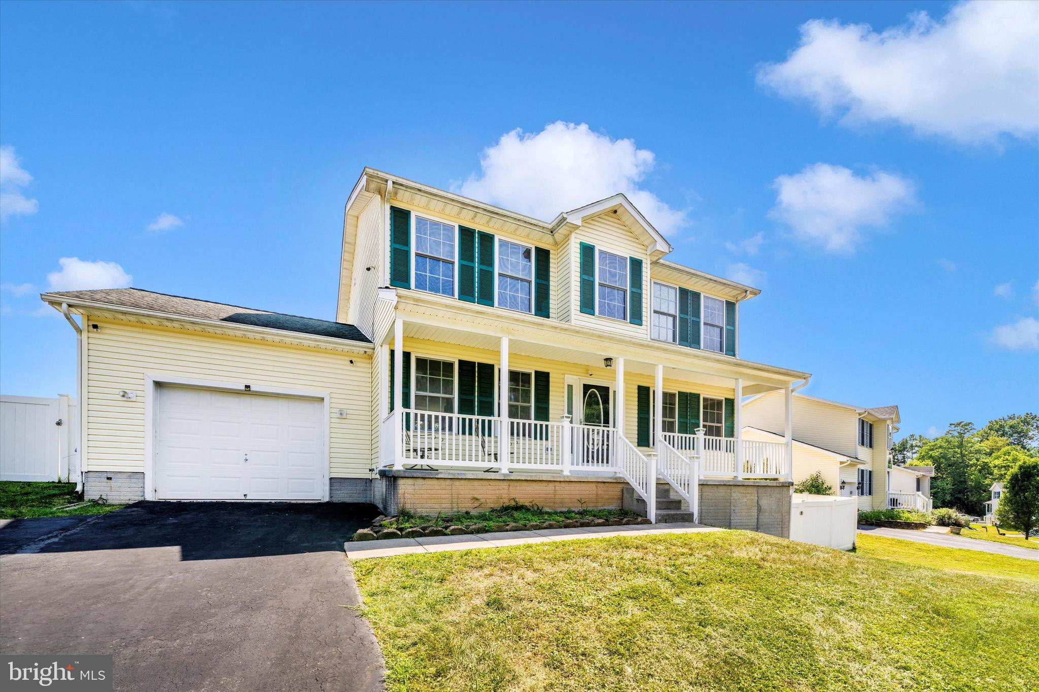 OPEQUON MEADOWS - Residential