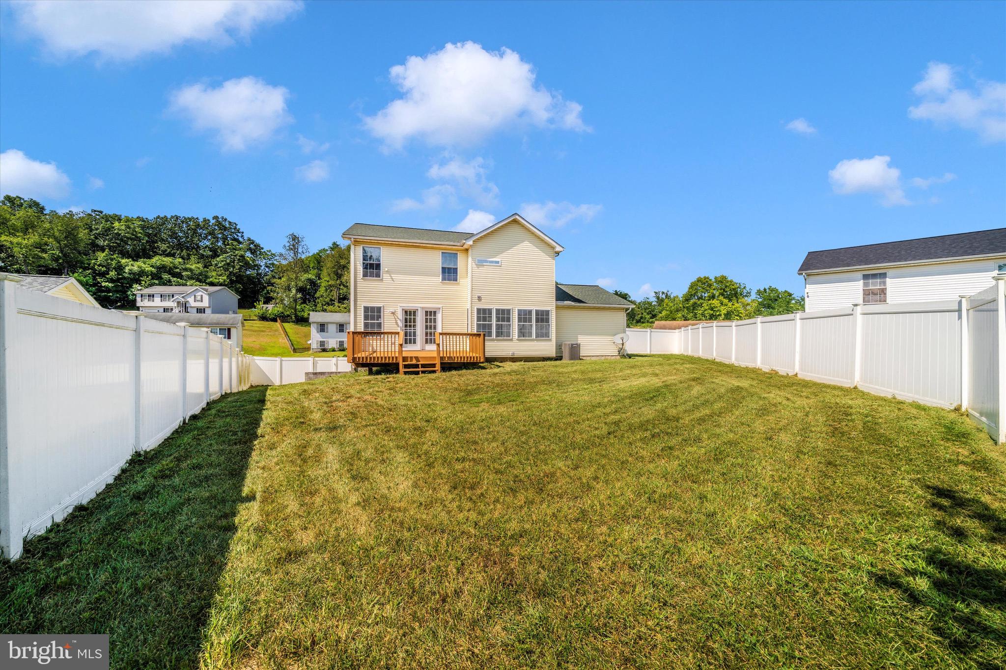 OPEQUON MEADOWS - Residential