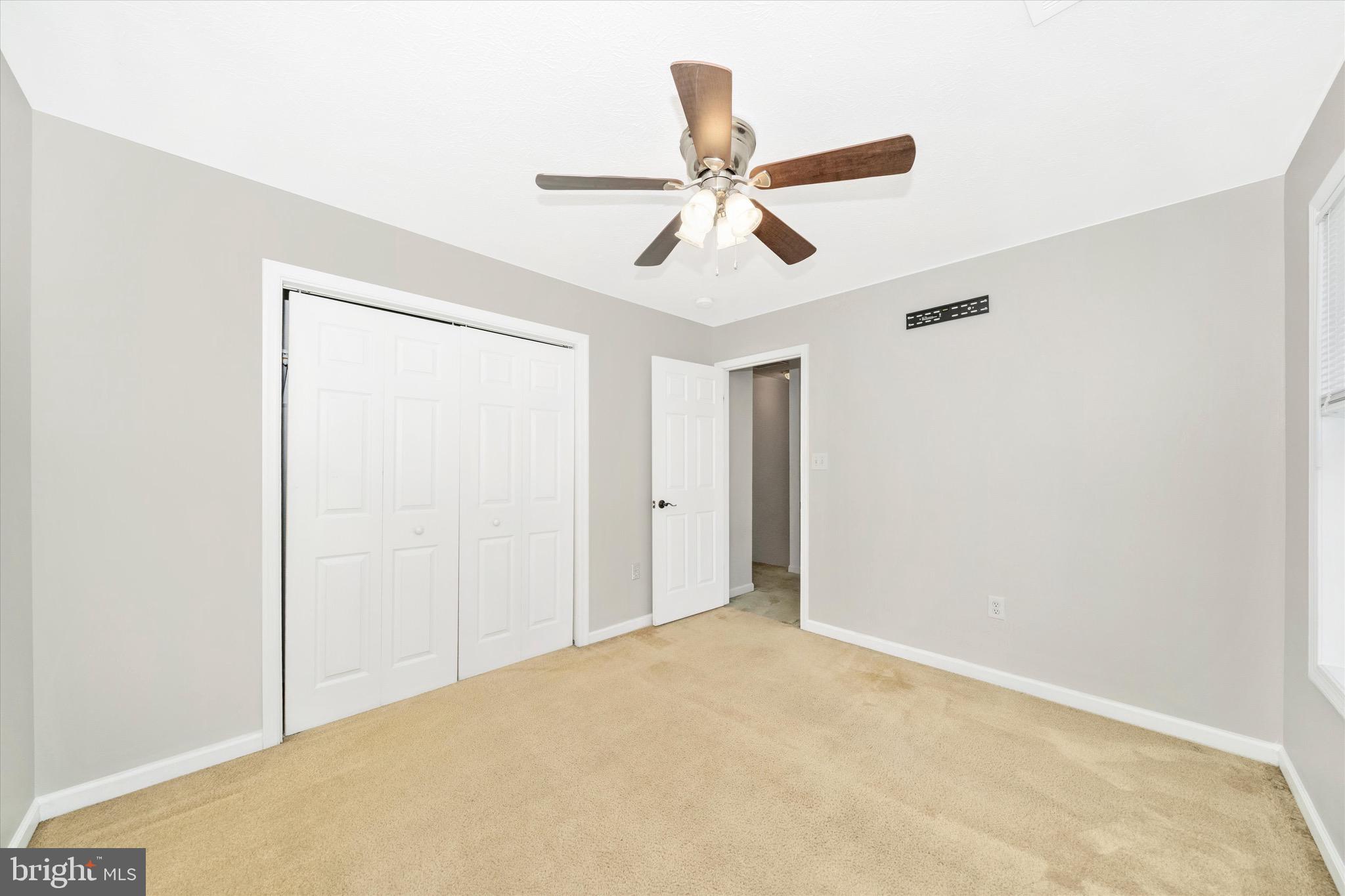 OPEQUON MEADOWS - Residential