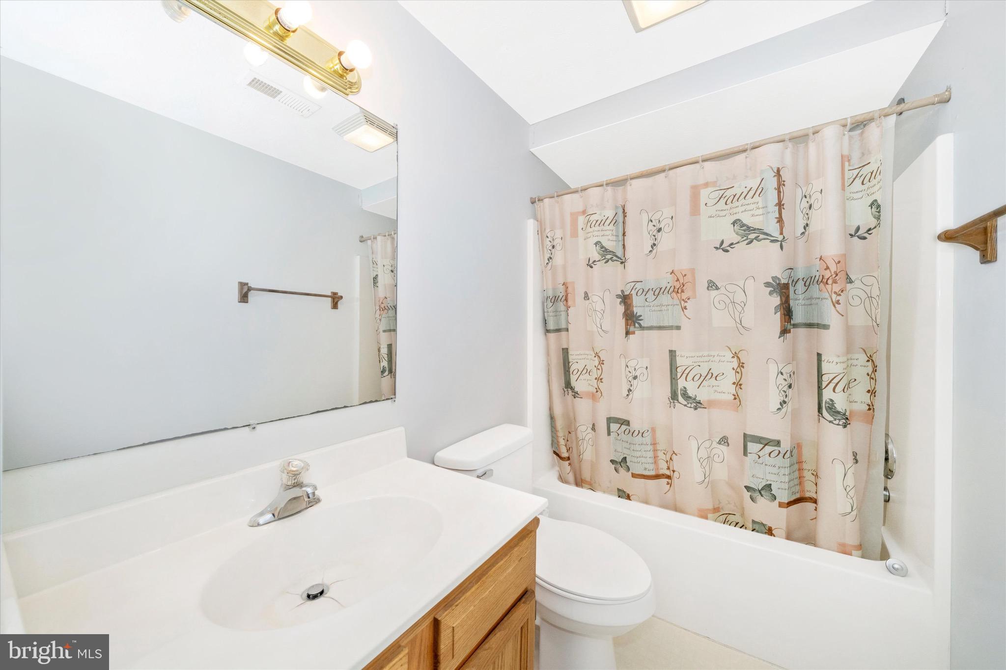 OPEQUON MEADOWS - Residential