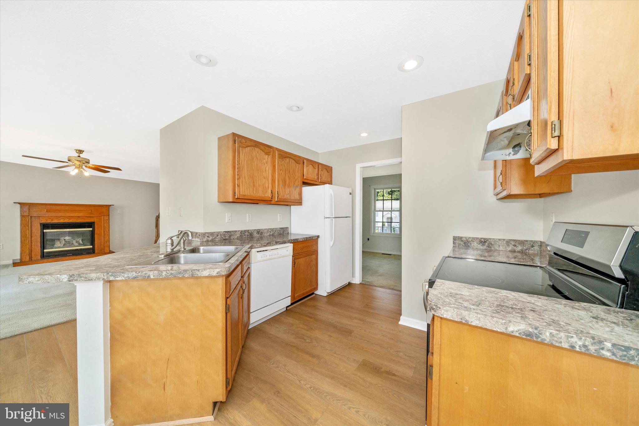 OPEQUON MEADOWS - Residential