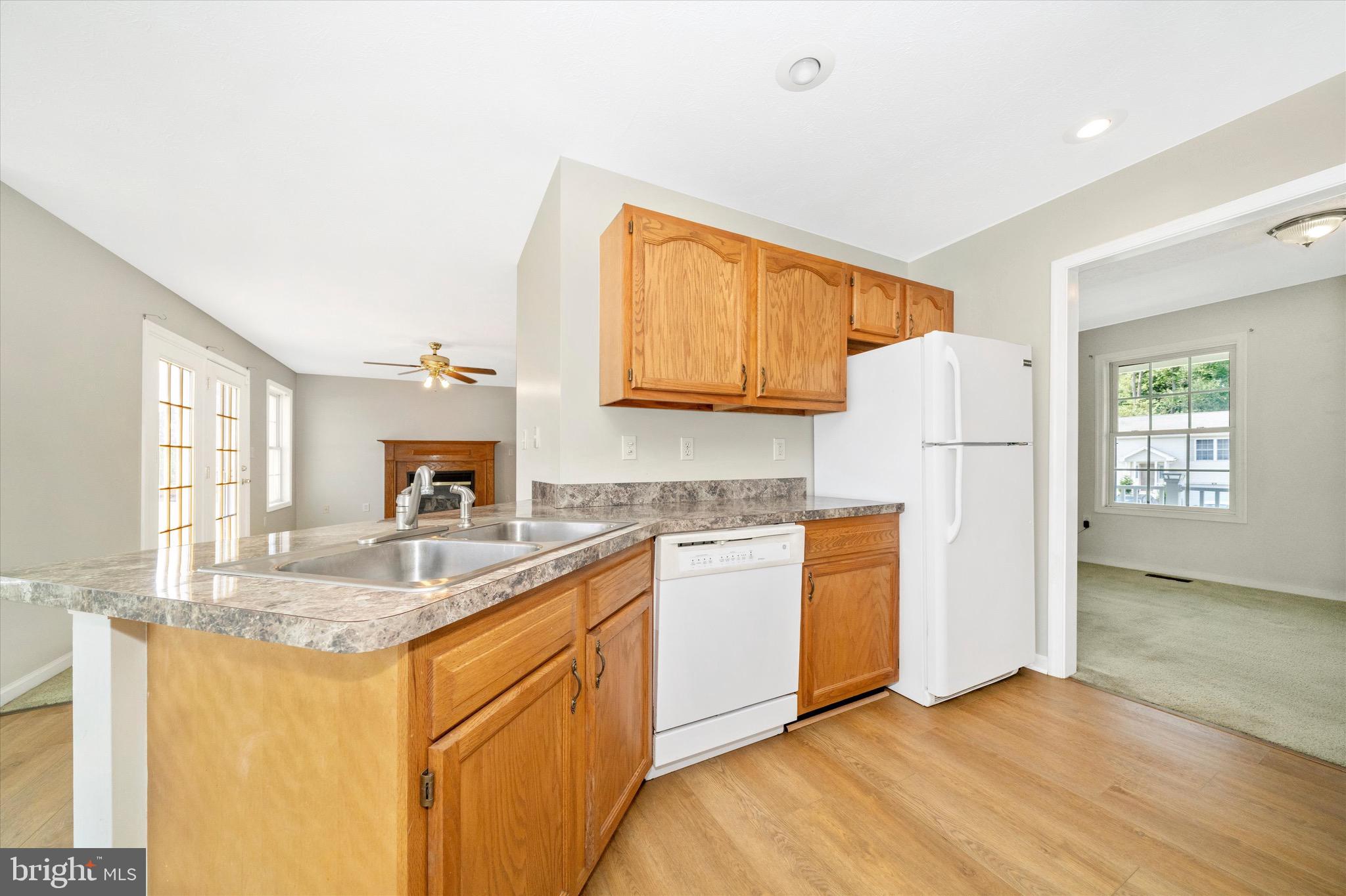 OPEQUON MEADOWS - Residential