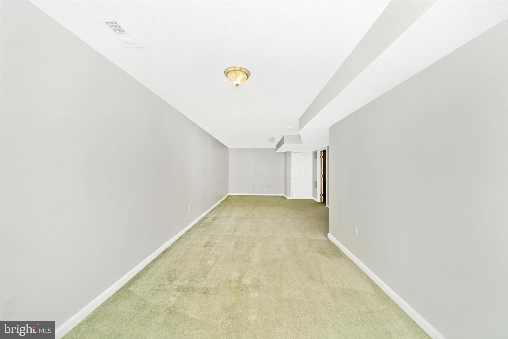 OPEQUON MEADOWS - Residential