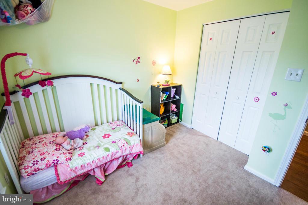 HENSEL STONE WOODS - Residential