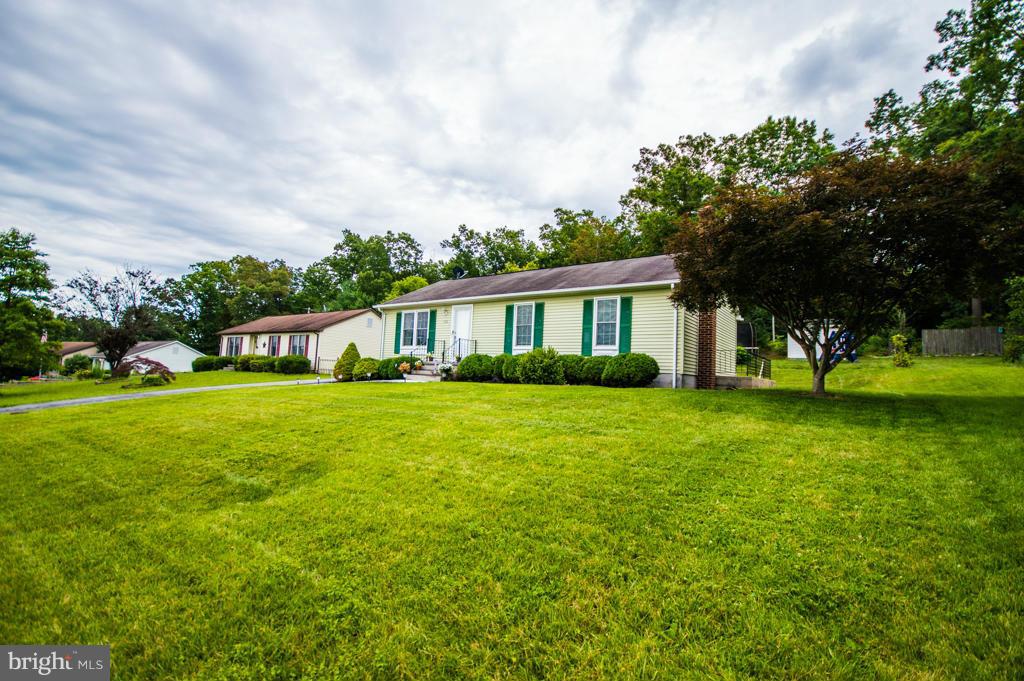 HENSEL STONE WOODS - Residential