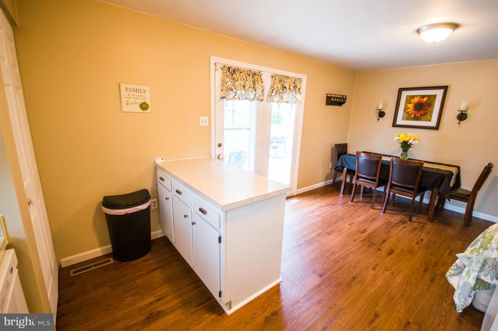 HENSEL STONE WOODS - Residential