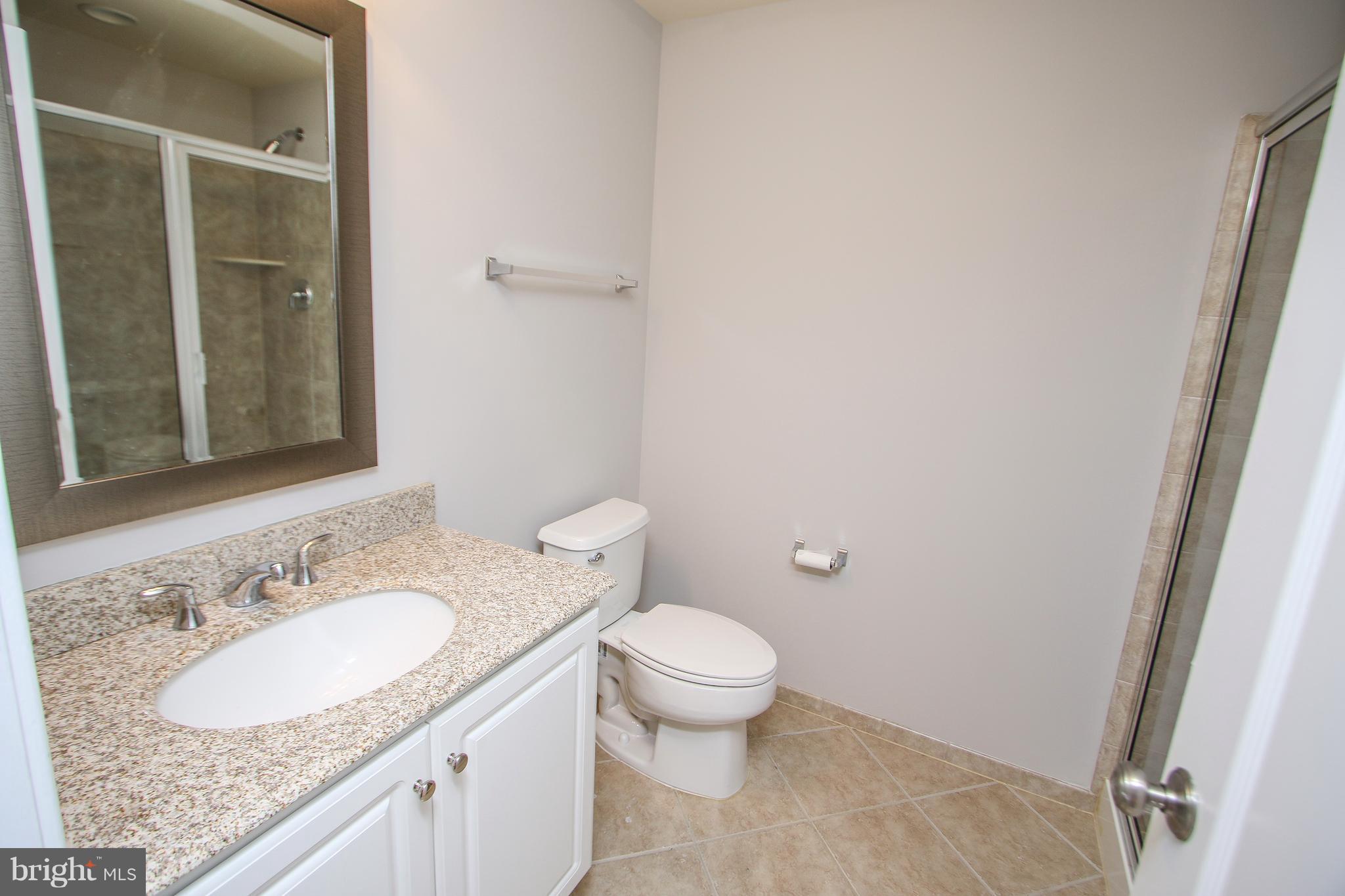 CHARLESTON SQUARE TOWNHM - Residential