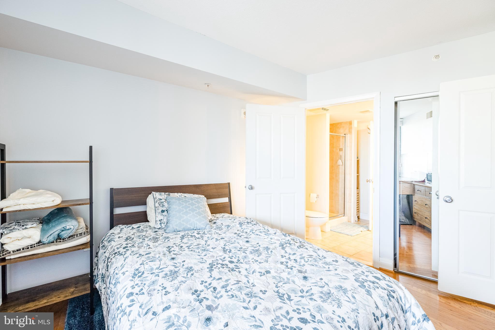 INNER HARBOR - Residential