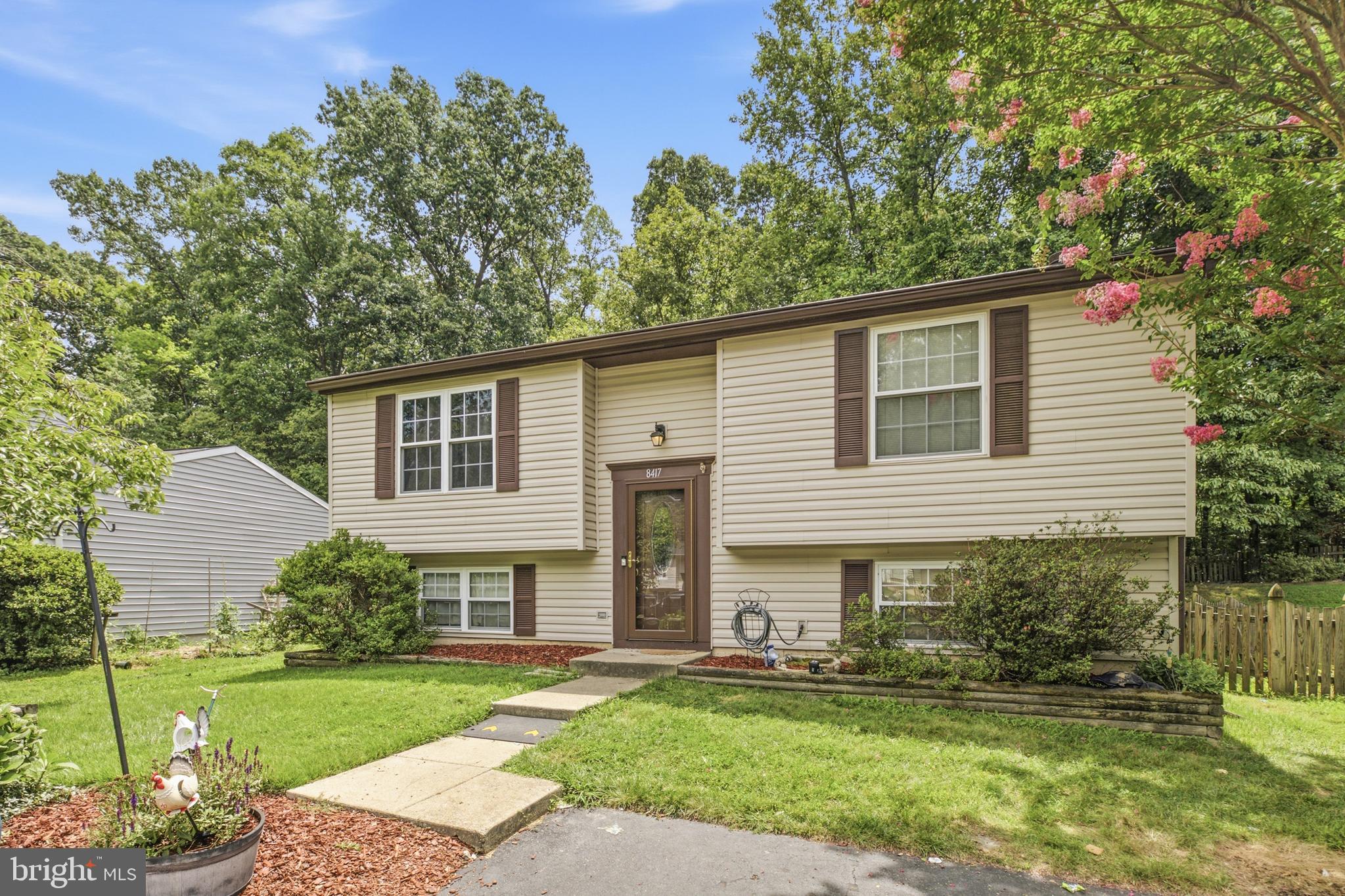 8417 GREAT LAKE LANE