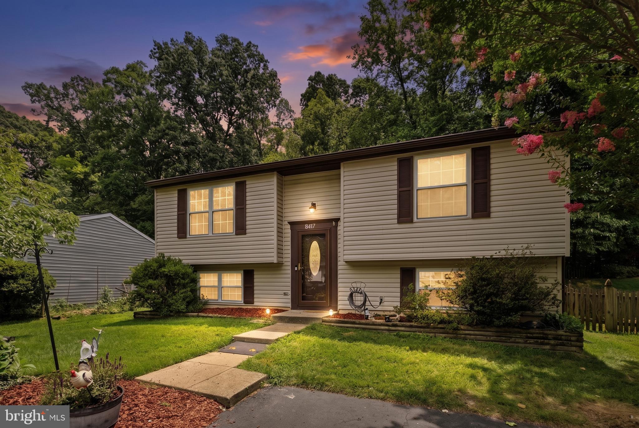 8417 GREAT LAKE LANE