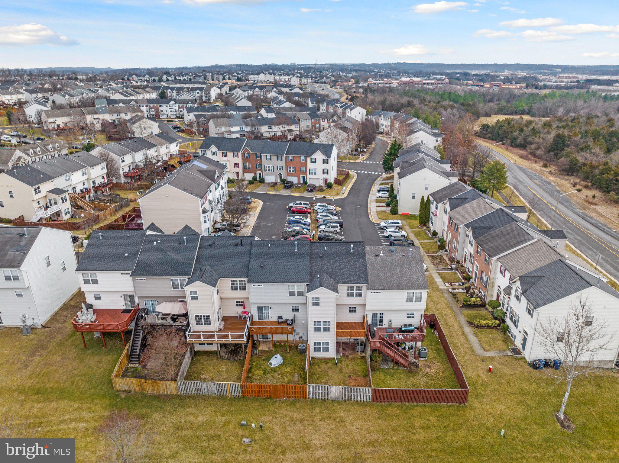 SYCAMORE HILL - Residential